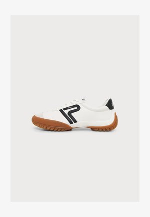 Polo Ralph Lauren, TREAD LOW TOP - Sneakers low - deckwash white/ black