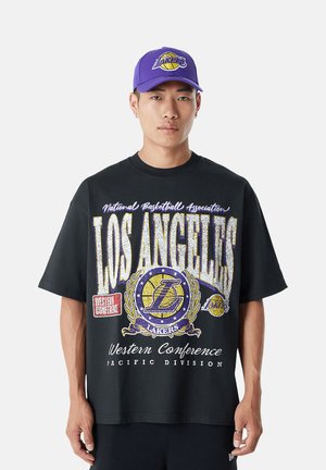 New Era LIFESTYLE - LOS ANGELES LAKERS - T-shirt imprimé - schwarzlila