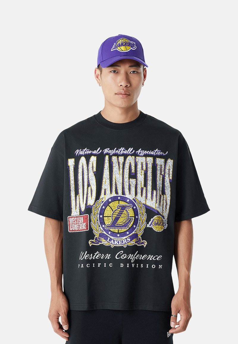 New Era LIFESTYLE - LOS ANGELES LAKERS - T-Shirt print - schwarzlila