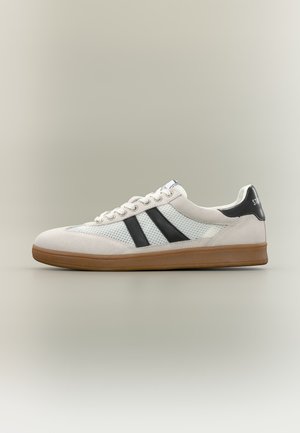 Steve Madden CASSEY - Tenisky - white/black