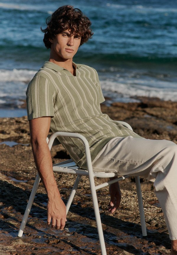 BHAMOS - Polo shirt4