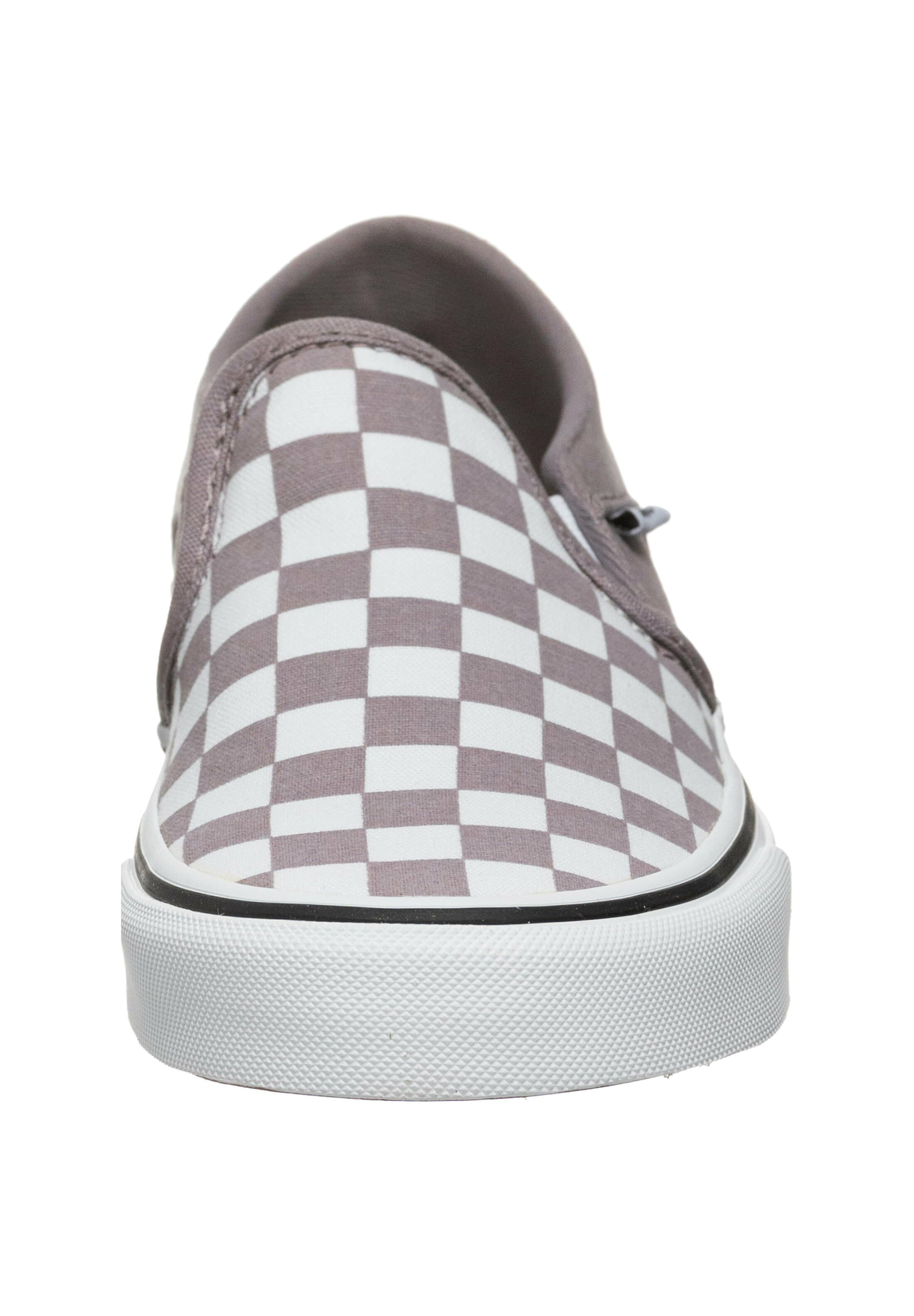 dove white vans