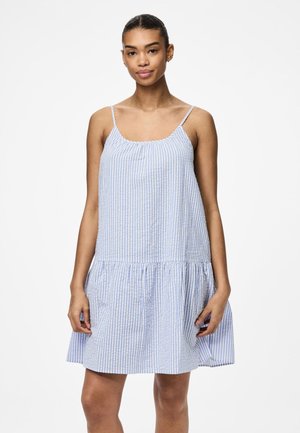 PCSALLY STRAP DRESS - Vapaa-ajan mekko - hydrangea/cloud dancer