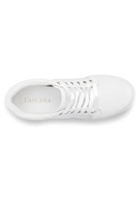 Weiße Leder-Sneaker mit abgerundetem Zeh, flachen Schnürsenkeln durch silberne Ösen und einer strukturierten Ferse. Mit eingeprägtem Markenlogo im Inneren.