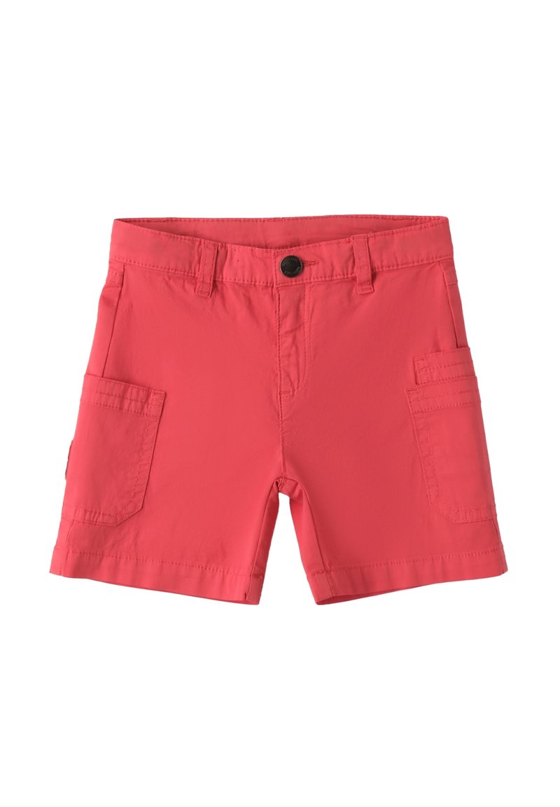 Coralowe szorty wykonane z lekkiego materiału, z paskiem w talii na guzik, dwiema bocznymi kieszeniami oraz gładkim, luźnym krojem.