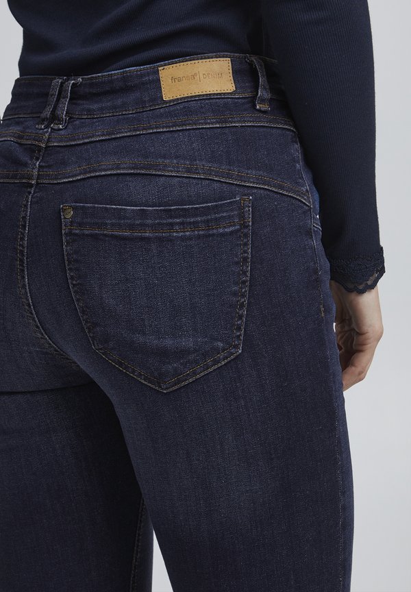 FRZOMAL - Slim fit jeans3