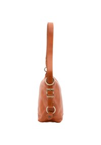 Borsa a spalla in pelle marrone con corpo piatto, tracolla regolabile, accessori in metallo e un design semplice. Texture liscia e finitura opaca.
