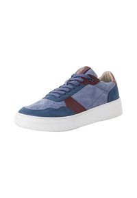Sneakers de bărbați, cu o combinație de suede albastru și burgund, piele, vârf perforat, amortizare ușoară și talpă din cauciuc alb.