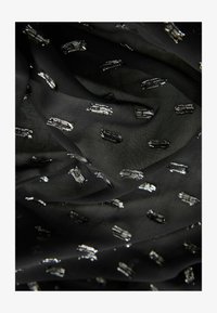 Niet geselecteerd, black silver