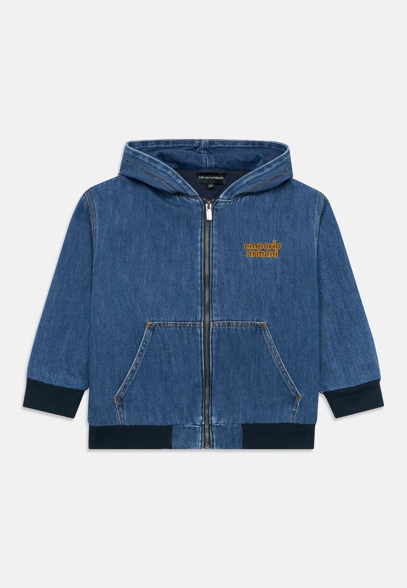 Sweatshirt de ganga com fecho éclair frontal, dois bolsos e punhos canelados. Apresenta o logótipo "emporio armani" em dourado no peito, na cor azul.
