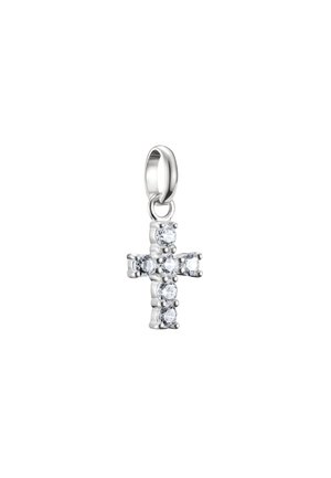 Pendentif en croix en argent orné de cinq petites pierres précieuses transparentes, avec une finition lisse et un anneau circulaire pour l'attache.