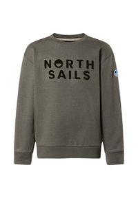 Felpa grigia con la scritta "NORTH SAILS" in bold nero, polsini e orlo a costine, colletto tondo e un patch con il logo sulla manica.