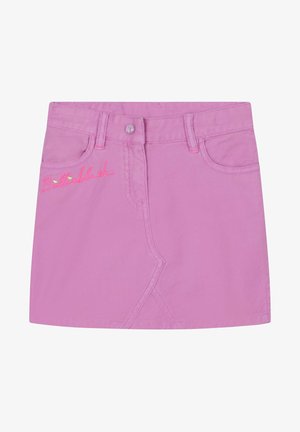 Rosa Jeansrock mit Fronttaschen, einer Knopfverschluss und gesticktem "Billieblush" Branding in kontrastierendem Pink. Mit einem klassischen Schnitt.