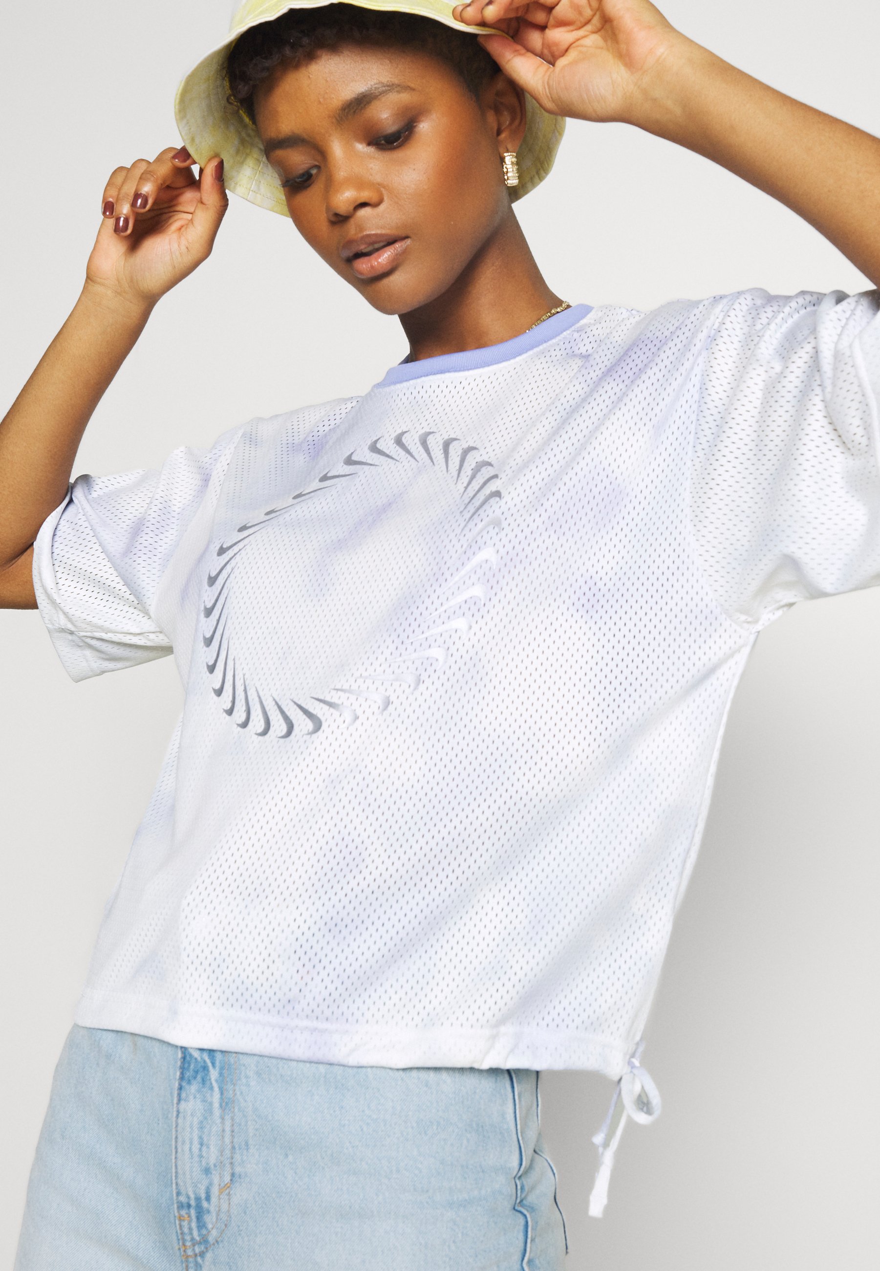 light thistle nike shirt