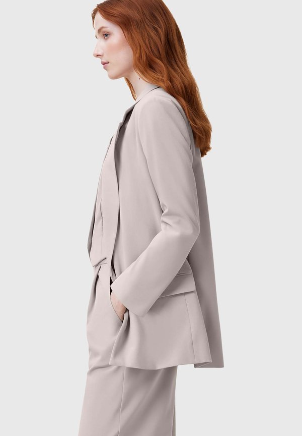 ALEIDA TRI - Short coat3