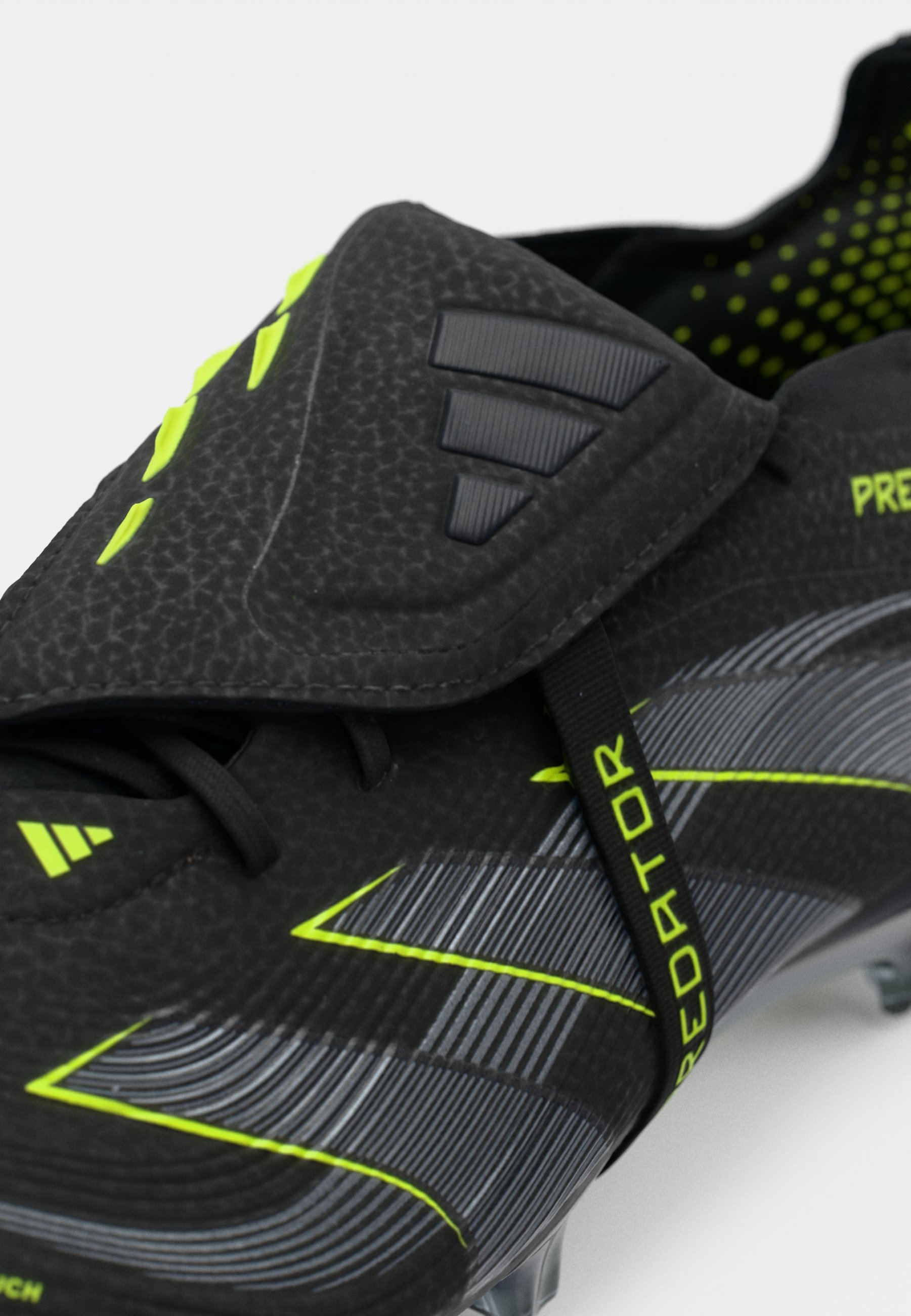 adidas Performance PREDATOR ELITE FT SG - Buty piłkarskie na