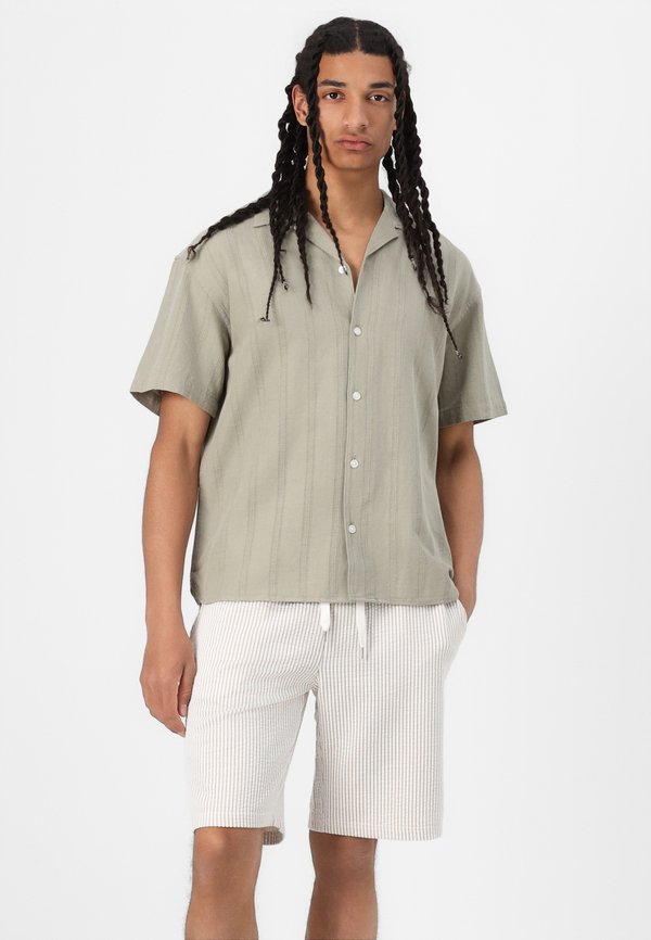 JPRCCMONTANA DOBBY  - Shirt - dried sage2