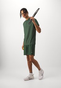 Björn Borg ACE SHORTS - Sportiniai šortai - sycamore