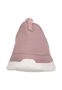 Ljust rosa sneakers med en strukturerad meshöverdela, flexibel passform och en vit gummisula. Har en dragflik vid hälen för enkel påtagning.