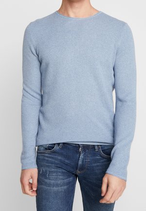 Stickad tröja - light blue