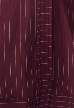 WILLA, HUGH LAYERED DRESS - Blusenkleid - burgundy pinstripe