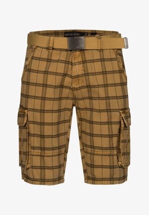 Beige karierte Cargoshorts mit Seitentaschen und passendem beigen Stoffgürtel mit Metallschnalle.