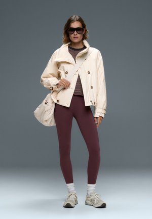 OYSHO, COMFORTLUX ANKLE-LENGTH LEGGINGS 31320226 - Legging (type pantalon) - burgundy