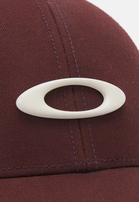 Oakley TRUCKER ELLIPSE UNISEX - Șapcă - grenache