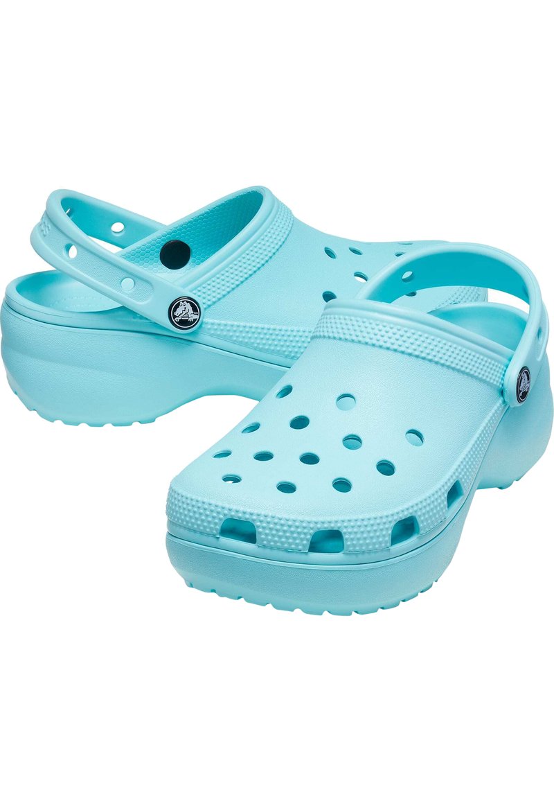 Crocs - CLASSIC PLATFORM - Sandaler - pure water, Forstør