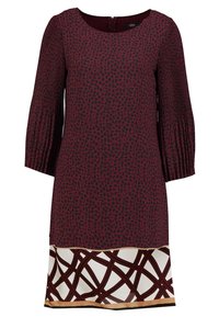 s.Oliver BLACK LABEL Vapaa-ajan mekko - red