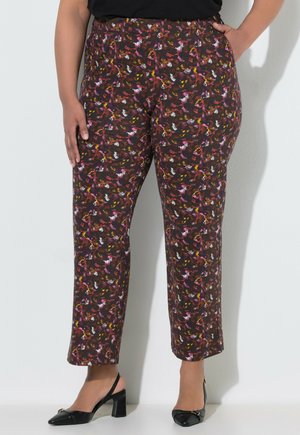 Ulla Popken ALLOVER PRINT JERSEY PANTS - Pantaloni - ruby red