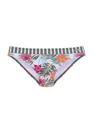 Blumiger Bikiniunterteil mit rosa und orangefarbenen Blumen auf weißem Hintergrund, eingerahmt von einem gestreiften, grünen Bund. Glatte Textiloberfläche.