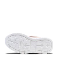 Lyserøde sneakers med en tekstureret, fleksibel gummisål. Den hvide ydersål har et mønster, der giver godt vejgreb. Glat overdel design.