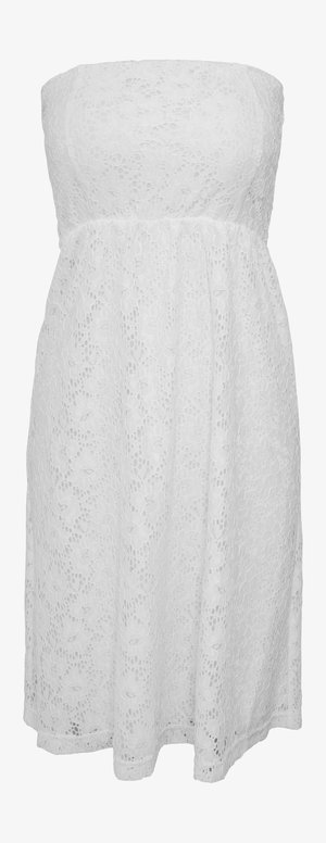 Bijela haljina bez naramenica izrađena od čipke s floralnim uzorcima, ima usku korzetnu haljinu i lepršavu suknju, teksturirani i polu-prozirni materijal.