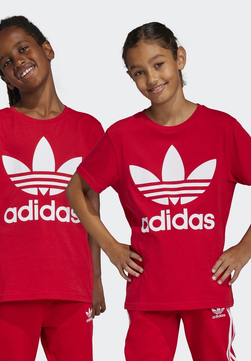 adidas Originals TREFOIL TEE-JUNIOR - Apdrukāts T-krekls - red