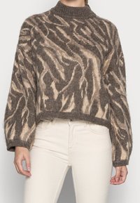 Pieces Petite Pullover - off-white