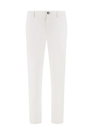 Pantalon blanc ajusté avec passants pour ceinture, fermeture boutonnée à l'avant, et coupe slim.