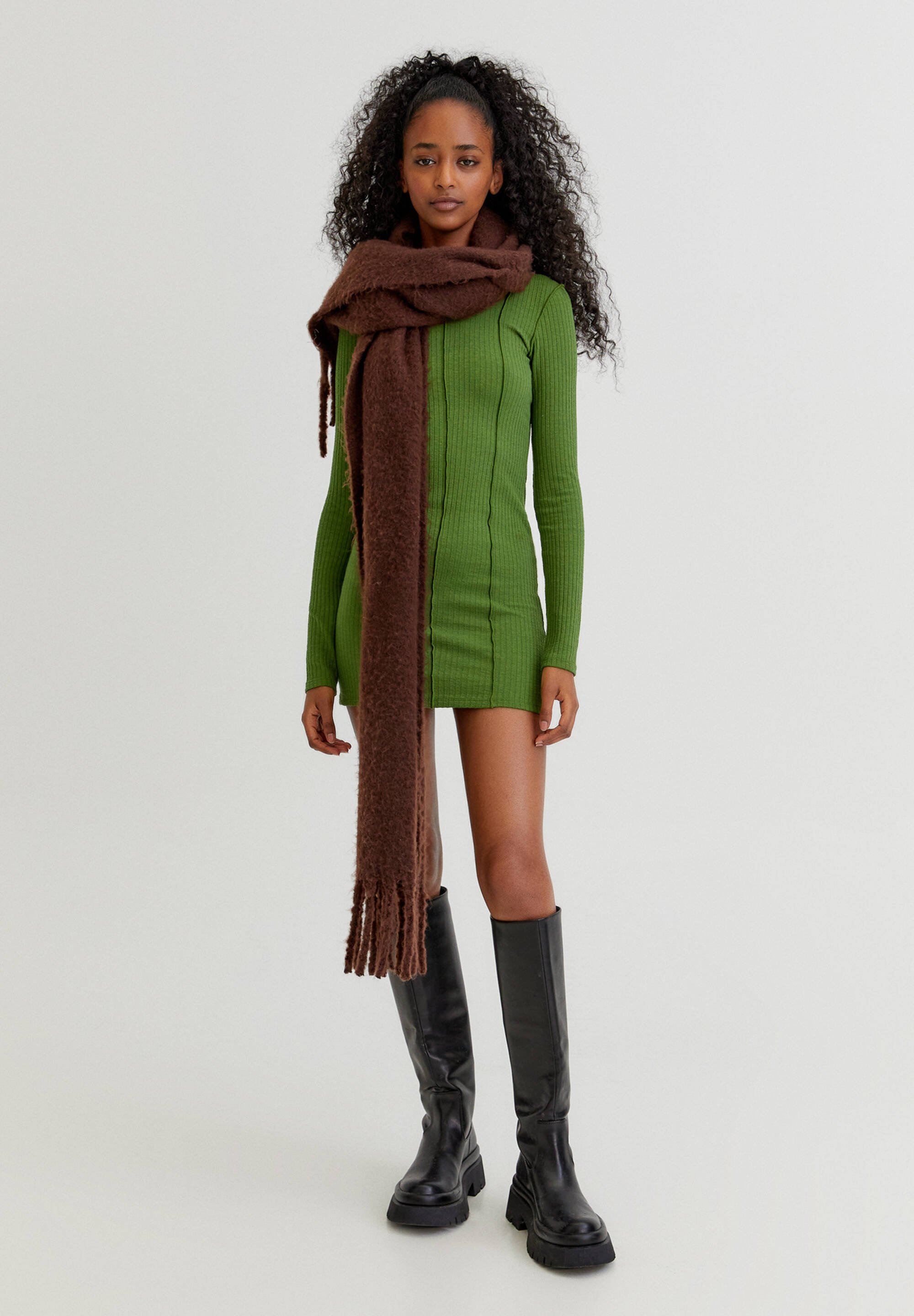 PULL\u0026BEAR WITH SEAM DETAIL - Abito in maglia - green/verde - Zalando.it