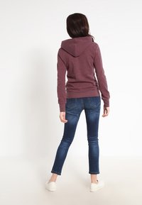 TWINTIP Hoodie - mottled dark red