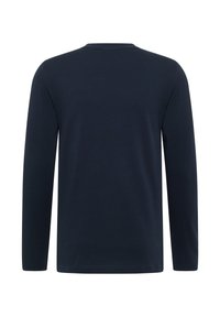 Koszulka z długim rękawem w granatowym kolorze, wykonana z miękkiej bawełny, z okrągłym dekoltem i prostym wykończeniem, bez widocznych wzorów ani akcentów.