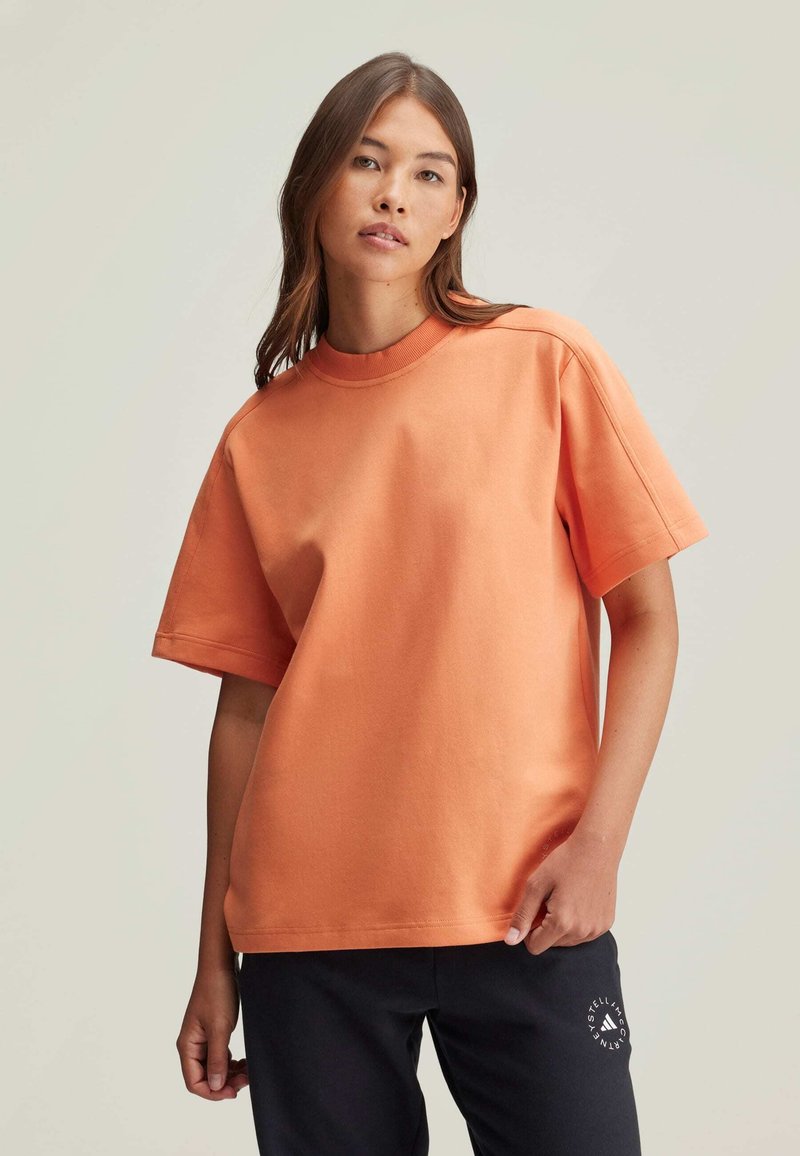 adidas by Stella McCartney LOGO TEE - Triko s potiskem - dusted clay