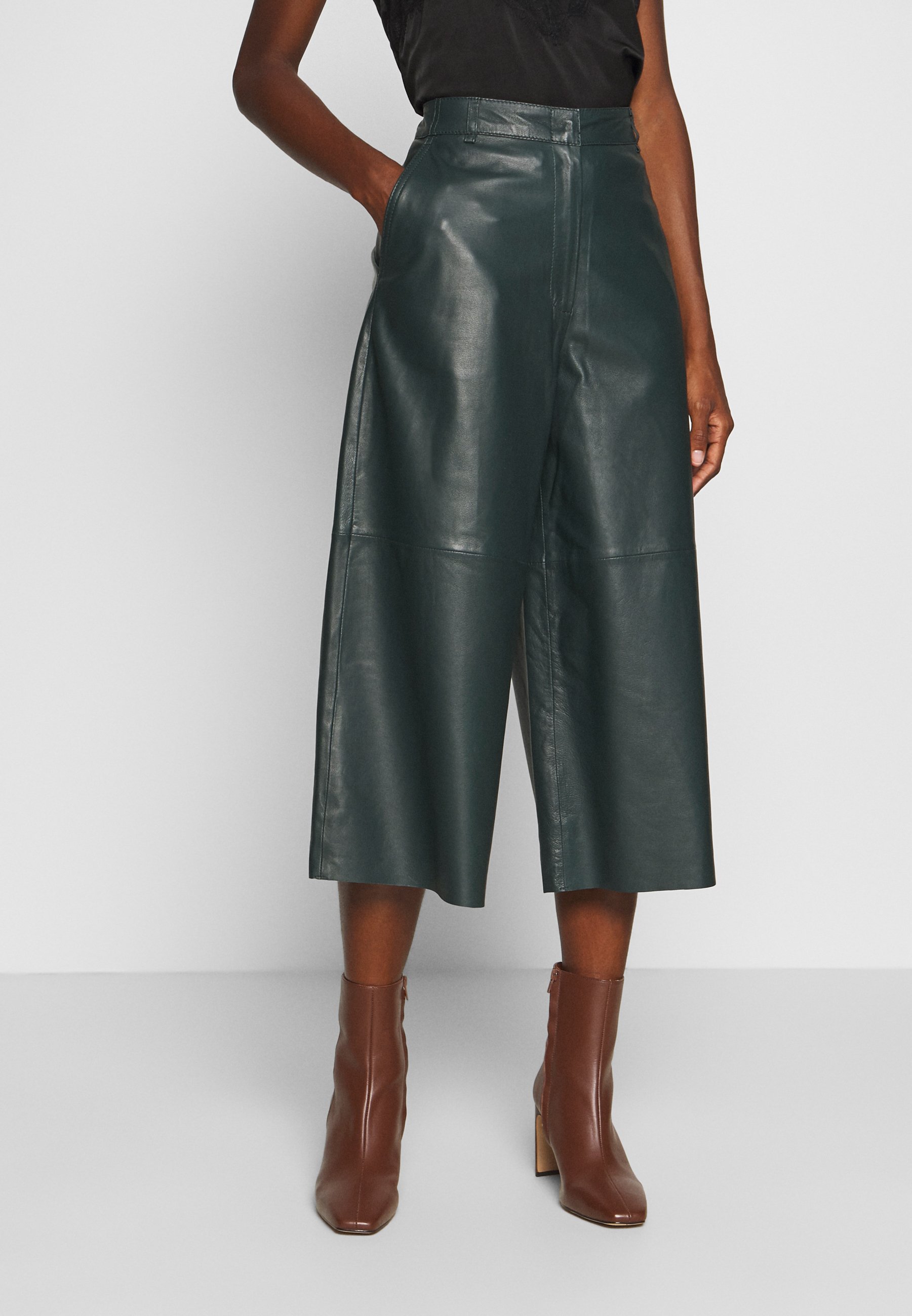 Oakwood MEGHAN Skinnbukser dark green Zalando.no Oakwood MEGHAN - Skinnbukser - dark green
