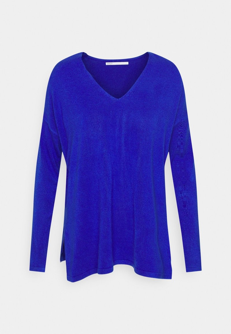 Pull bleu à manches longues avec col en V, coupe ample et fentes latérales, présenté sur un fond blanc uni.
