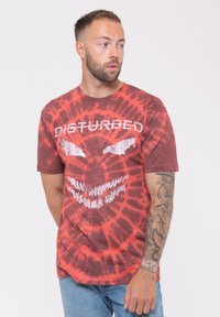 Paradiso Clothing DISTURBED SCARY FACE DIP DYE - Print T-shirt - red
