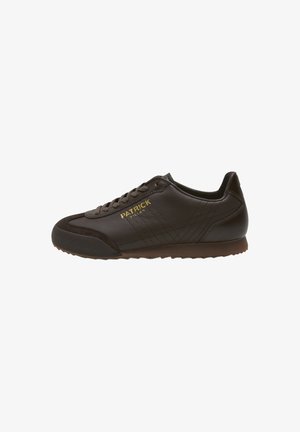 Brown leather athletic shoe with a suede toe cap, flat laces, and golden "PATRICK" logo; textured pattern on the side and rubber sole.