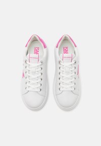 KARL LAGERFELD KAPRI SIGNIA LACE - Baskets basses - white/pink