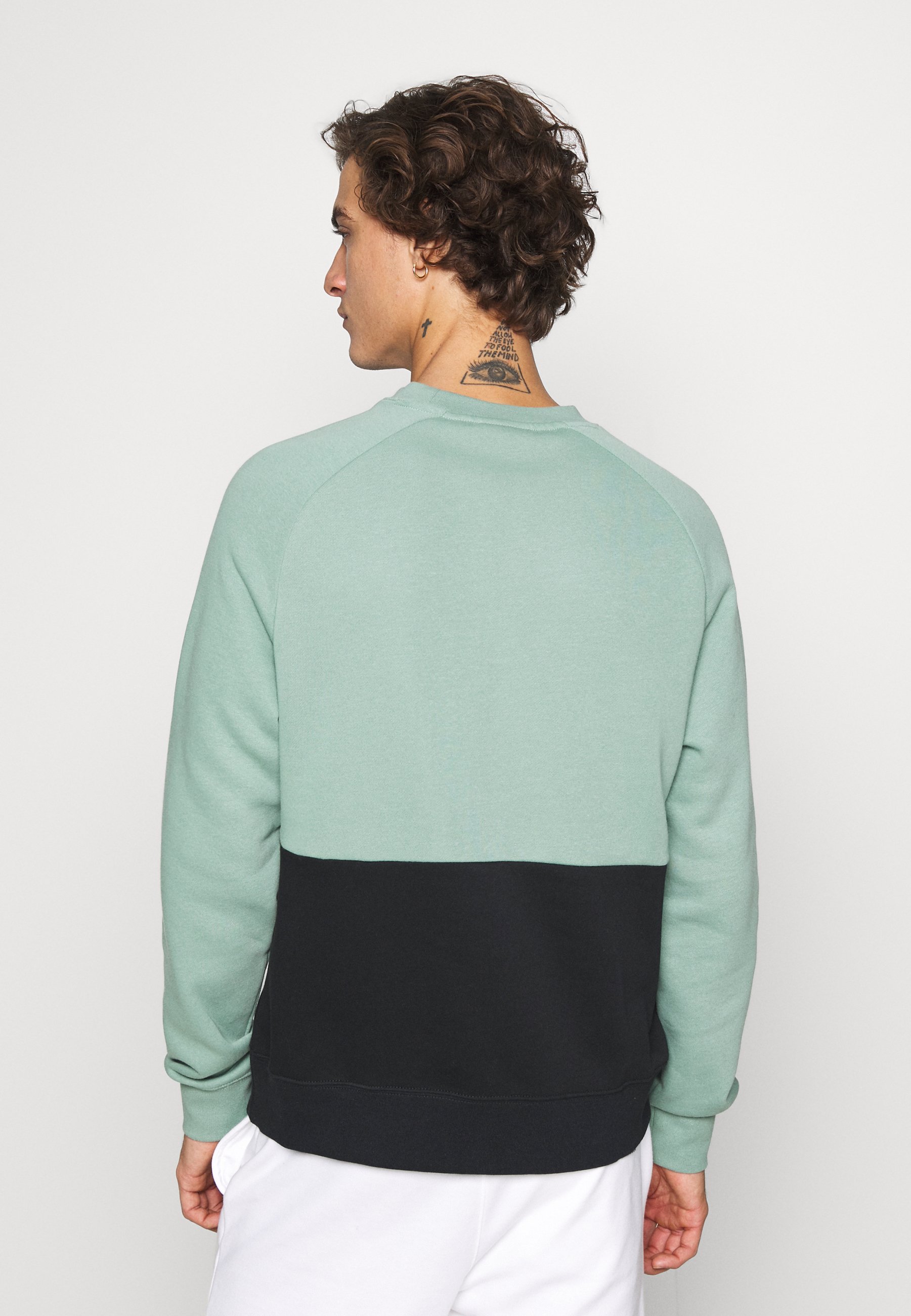 Nike Sportswear AIR Sweatshirt silver pineblackwhite Nike Sportswear AIR Sweatshirt silver pineblackwhite
