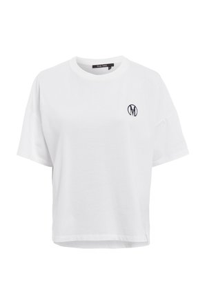 Weißes Baumwoll-T-Shirt mit kurzen Ärmeln, rundem Halsausschnitt und einem kleinen dunkelblauen Logo auf der linken Brust. Weicher Stoff, lockere Passform.