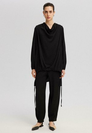 TEXTURED RELAX FIT SET - Pantaloni - black