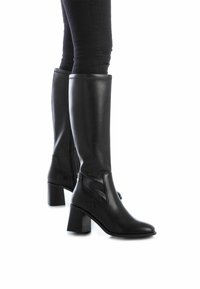 XTI Botas - black